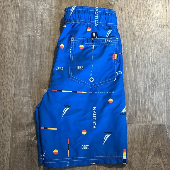NWT Nautica Boys Swim Trunks – Size S (8) – Soft Liner, Blue Sailboat Print - Picture 5 of 7